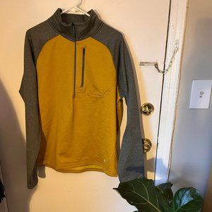 LL Bean Men's Fleece Pullover- Never Worn